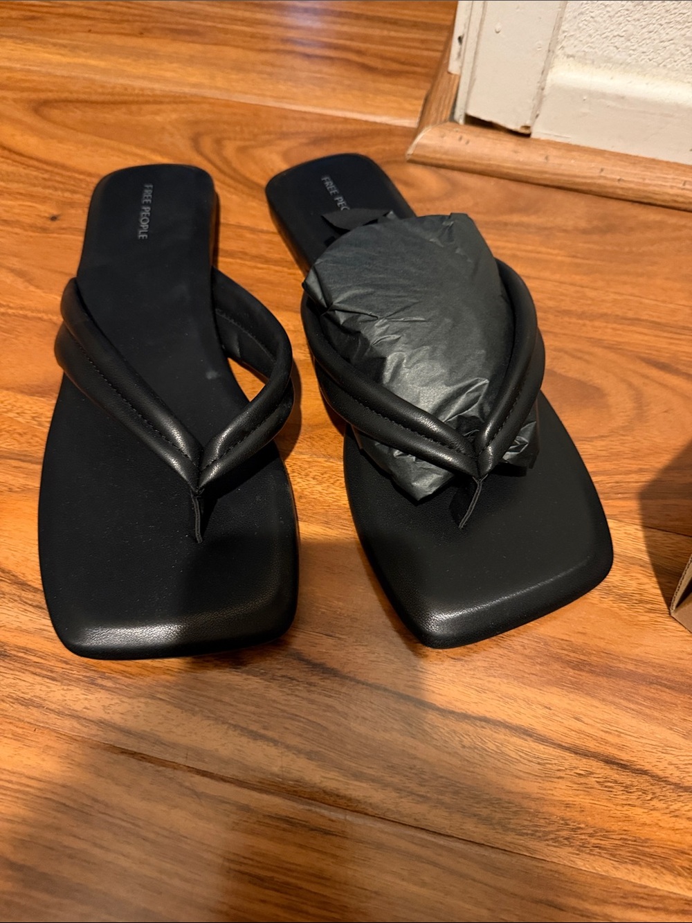 Free People Black Padded Square-Toe Thong Sandals